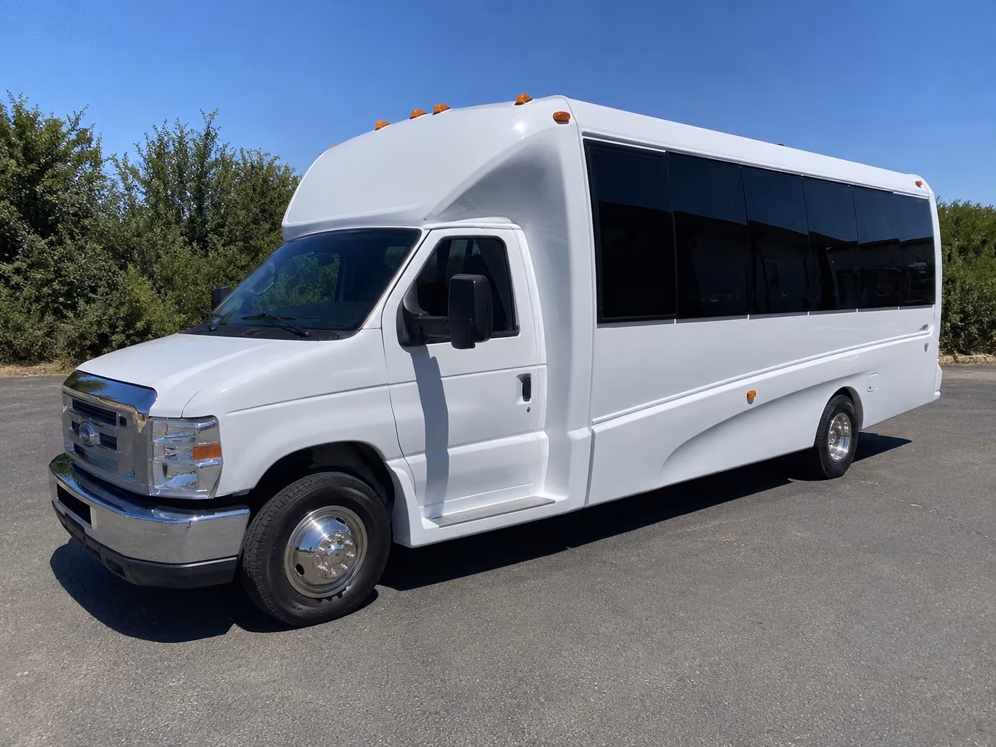 deerfield beach corporate party bus rental