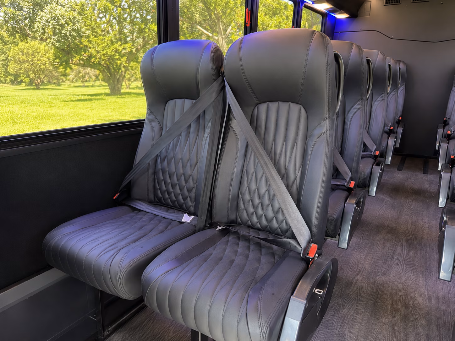 find transportation for your next wedding 5