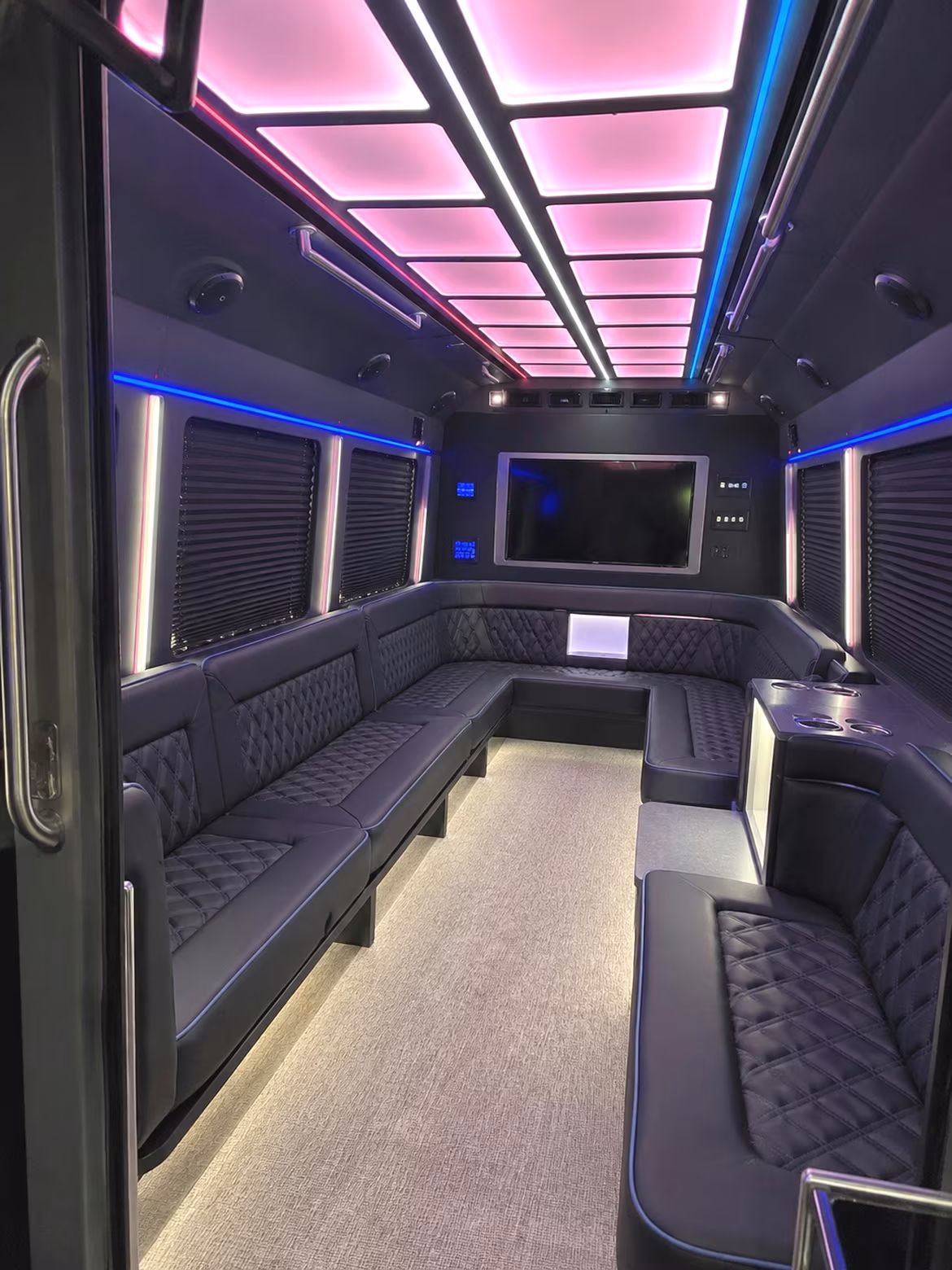 party buses for deerfield beach bachelorette and bachelor weekends